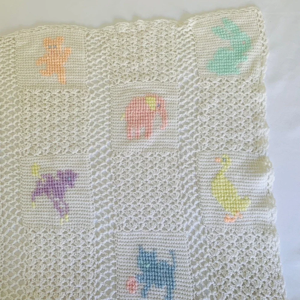 Handmade Crochet Baby‎ Blanket Cream Colorful Pastel Animals Shower Gift Nursery